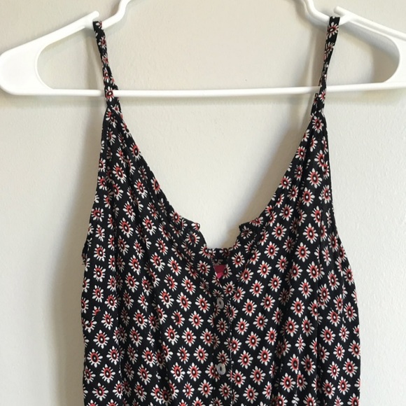 Patterned Romper - Picture 6 of 7